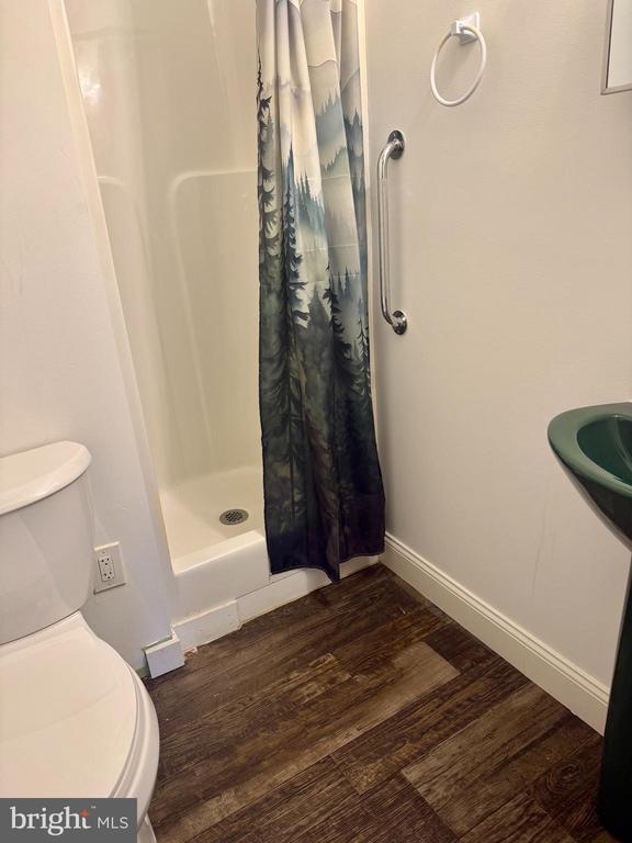 Building Photo - 5 Copes Ln