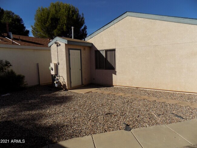 Building Photo - 5354 Desert Shadows Dr
