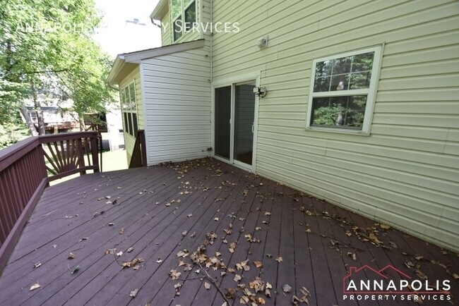 Building Photo - 2808 Traxler Ct