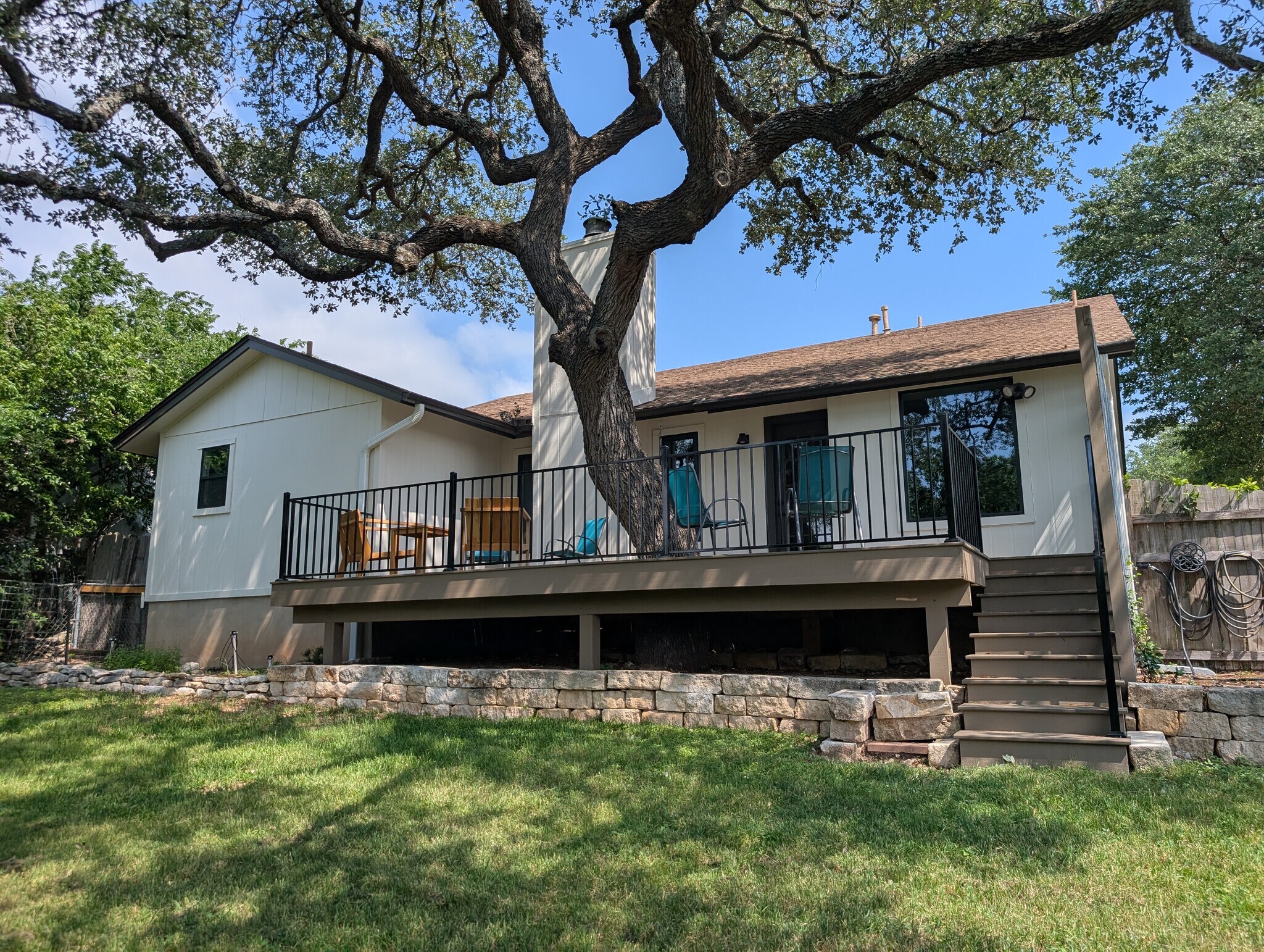 Building Photo - 8513 Bargamin Dr