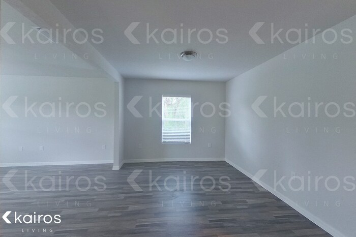 Building Photo - 1233 Huntington St