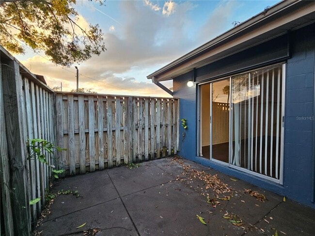 Building Photo - 7610 W Powhatan Ave