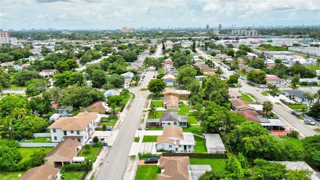 Building Photo - 1036 NW 75th St