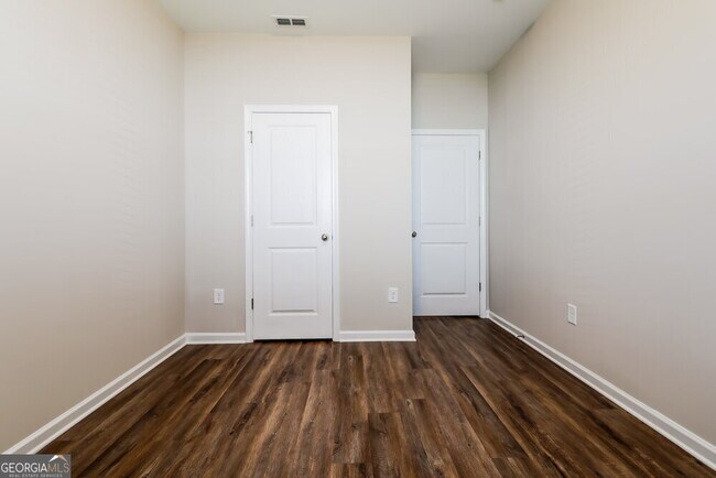 Building Photo - 3770 Newbury Pl Dr