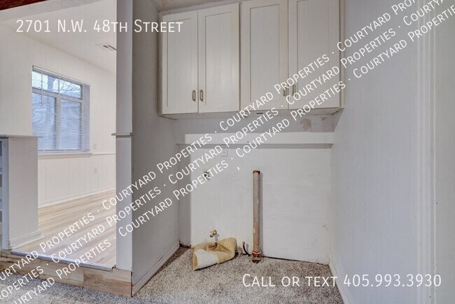 Building Photo - 2701 NW 48th St