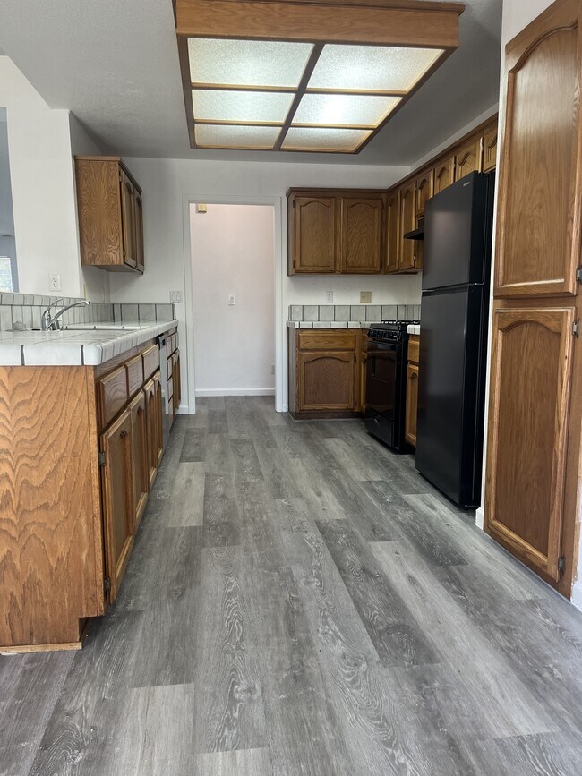 Building Photo - 1579 Spyglass Dr