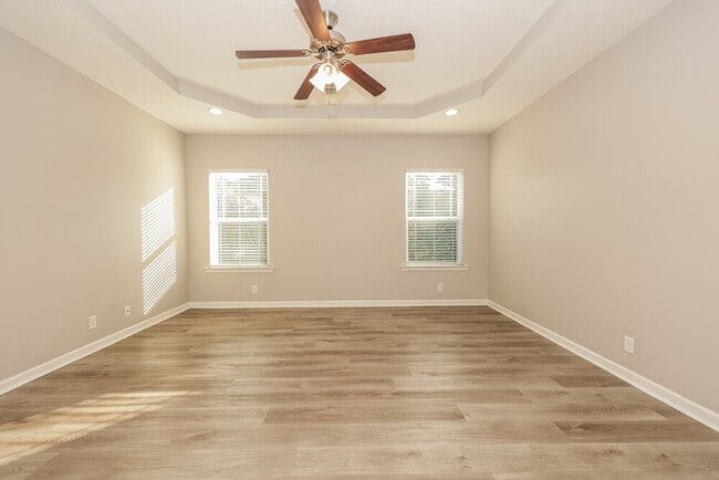 Building Photo - 2527 Salem Glen Xing