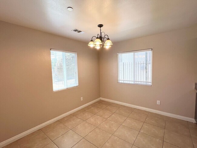 Building Photo - 621-623 W Imperial Hwy