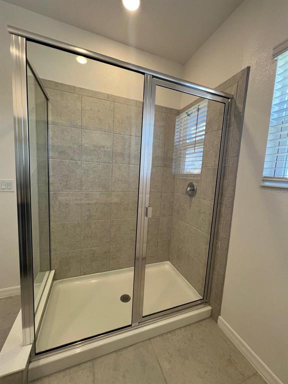 Building Photo - 1230 Wycliffe Wy