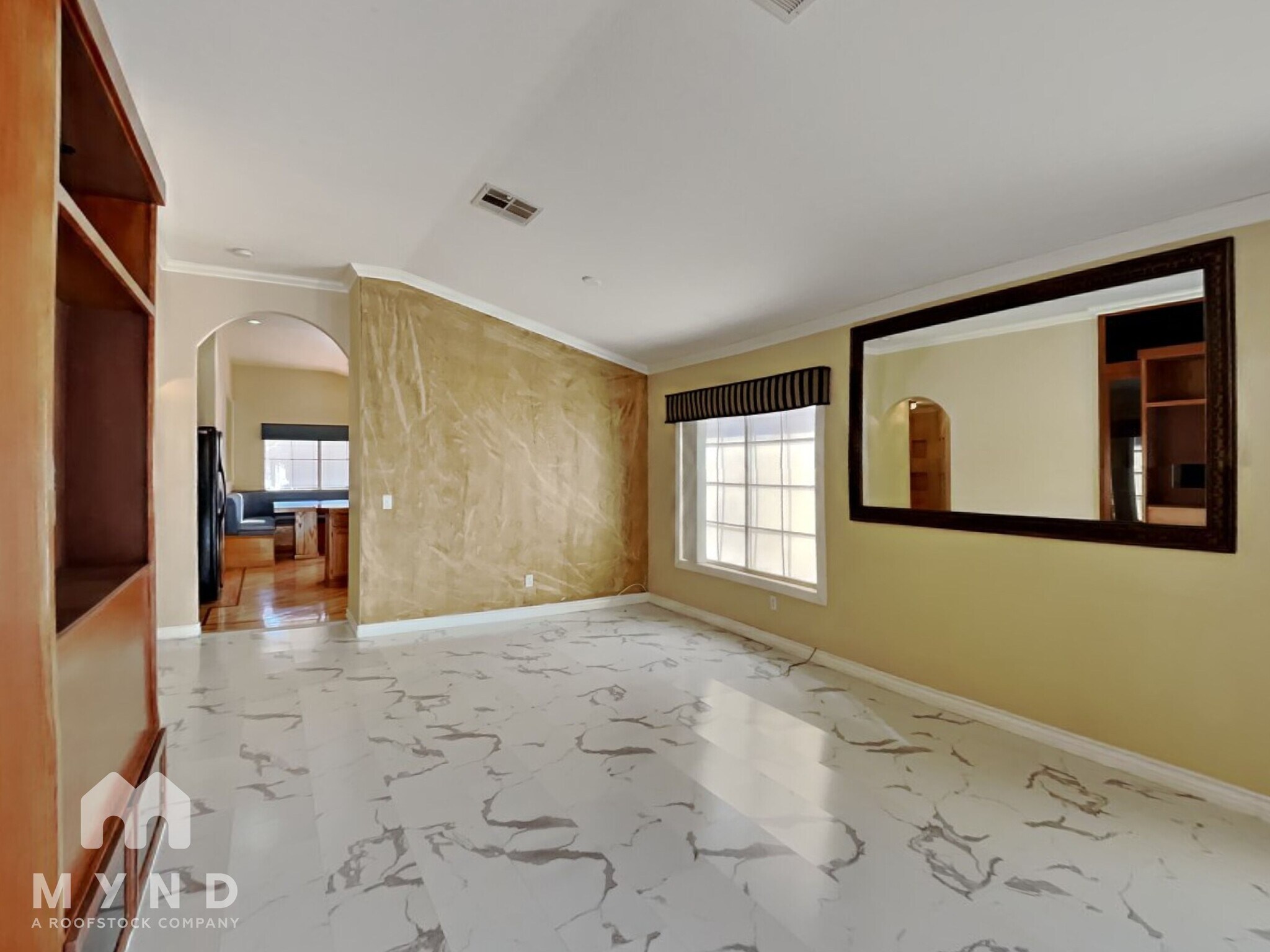 Building Photo - 7599 W Diablo Dr