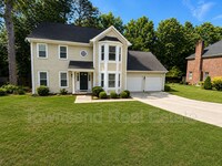 Building Photo - 2937 Delaware Dr