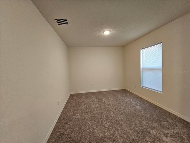 Building Photo - 32 Ramrock Ln