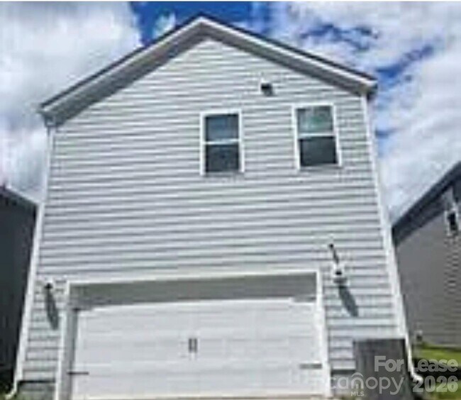 Building Photo - 135 Emmett Dr