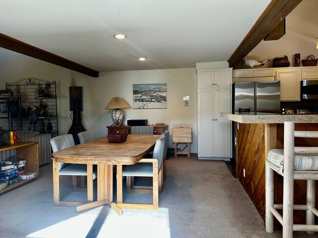 Building Photo - Stunning 3-Bedroom + Loft, 2.5-Bathroom Retreat in Snowcreek – $6,500/Month + Utilities