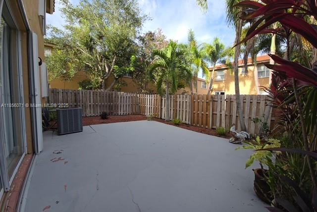 Building Photo - 953 NW 135th Ave