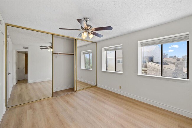 Building Photo - 3115 Helms St