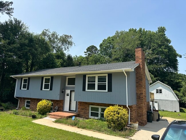 Building Photo - 4408 Leota Dr
