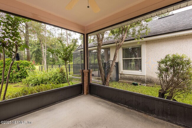 Building Photo - 1618 Highland View Ct