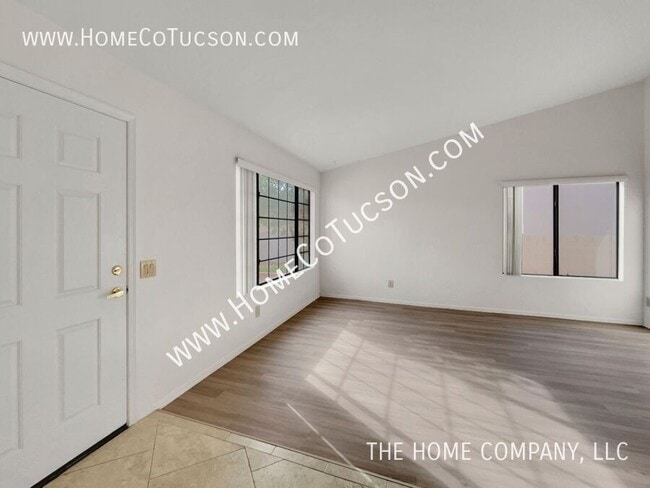 Building Photo - 37364 Arroyo Verde Dr