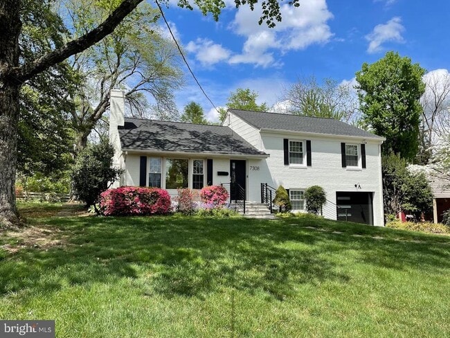 Building Photo - 7308 Idylwood Rd