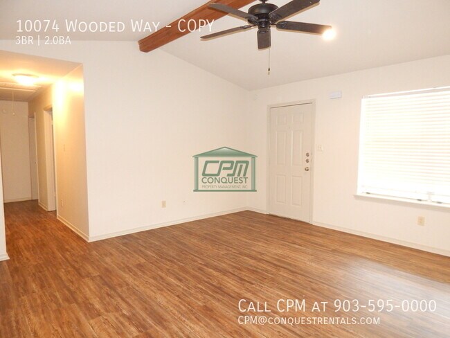 Building Photo - 10074 Wooded Way