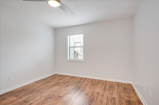 Building Photo - 3101 Bobcat Ct