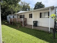 Building Photo - 329 Bahama Cir