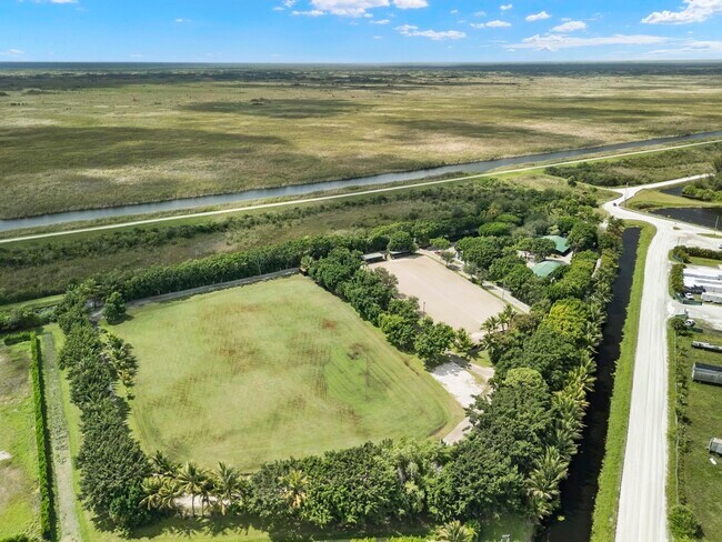 Building Photo - 14996 50th St S