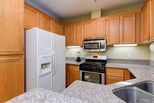 Building Photo - 1505 Ismail Pl