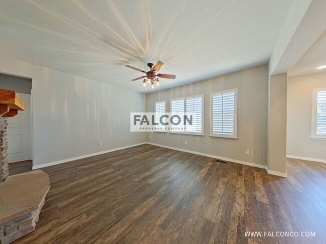 Building Photo - 8193 Winding Passage Dr
