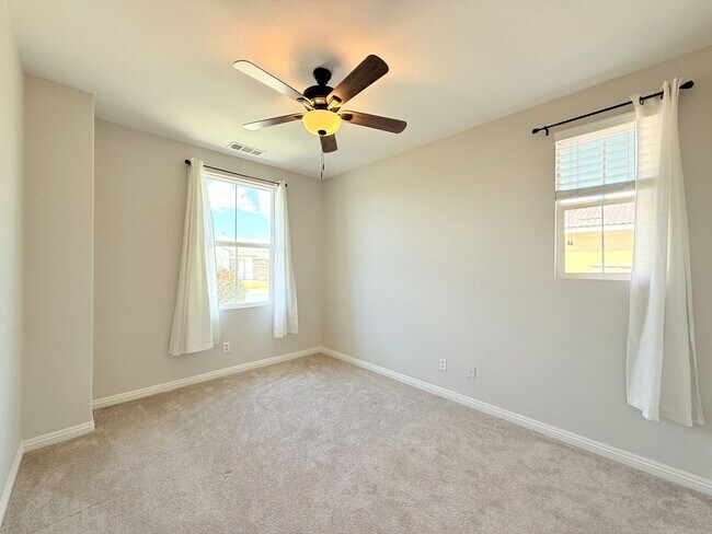 Building Photo - 80435 Atherstone Dr