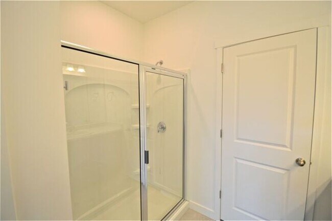 Building Photo - 8373 Iris Lumi Ln