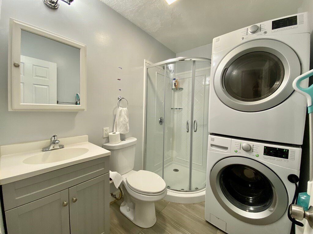 Building Photo - 46 Brookley Rd