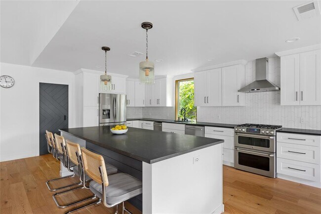 Building Photo - 6415 Steer Trail