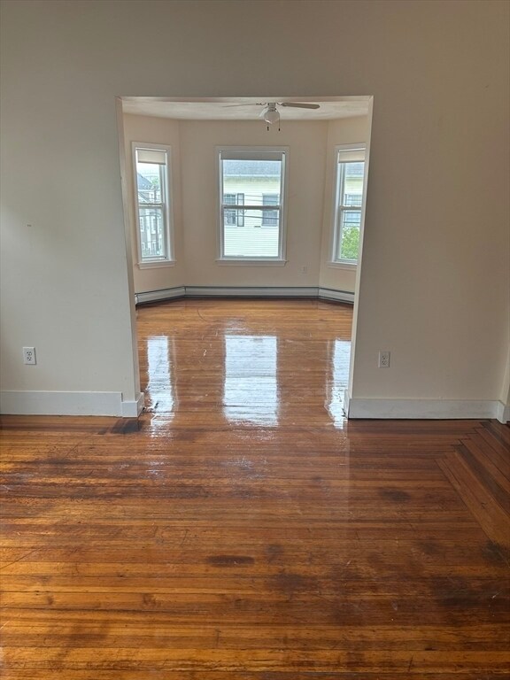 Building Photo - 16 Mason St