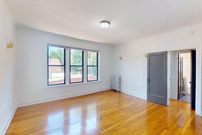 Floorplan - 5053 S. Ellis Avenue