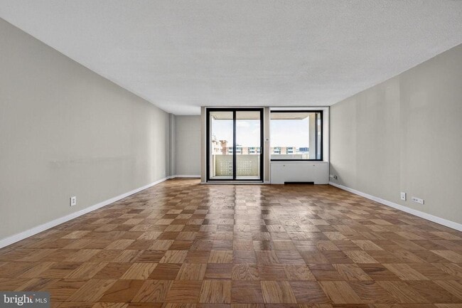 Building Photo - 429 N St SW