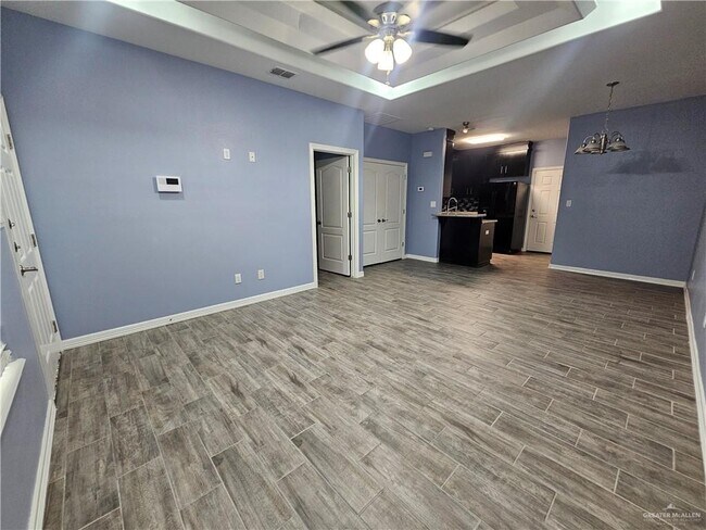 Building Photo - 4012 Hawthorne Ave