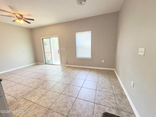 Building Photo - 284 Moultrie Village Ln