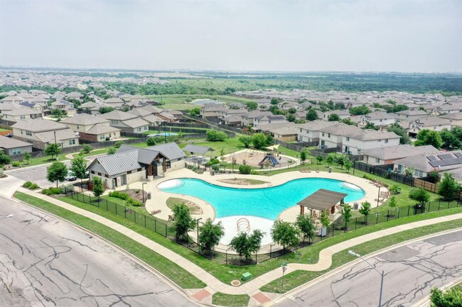 Building Photo - 3209 Ortman Dr