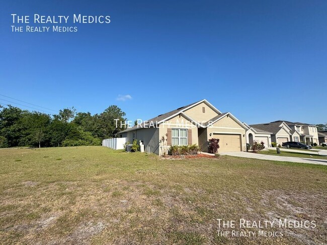 Building Photo - 404 Tanglewood Dr