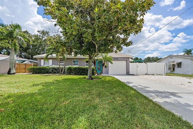 Building Photo - 9298 Sun Isle Dr NE