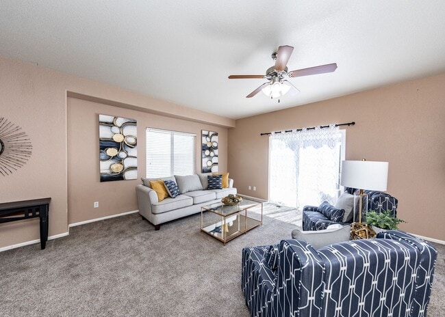 Building Photo - Cute End Unit 3 Bedroom Townhome in Lorson Ranch Next to Open Space