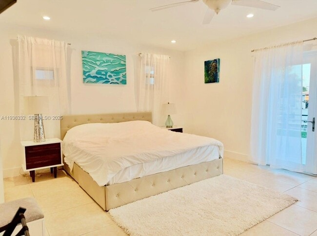 Building Photo - 806 Argonaut Is