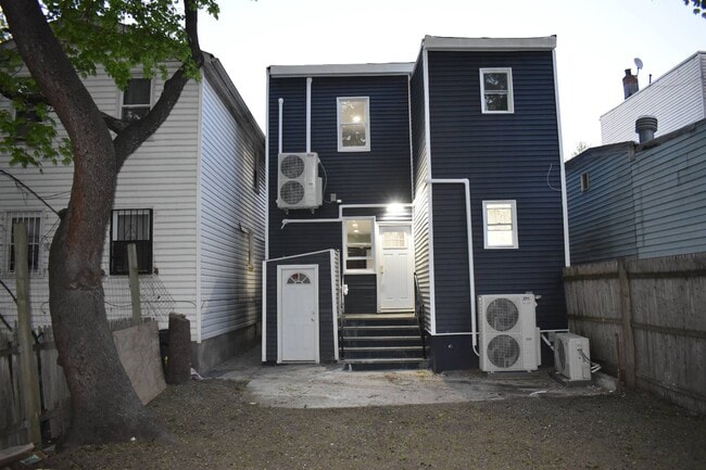 Building Photo - 108-46 153rd St