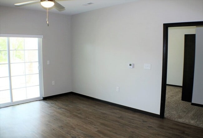 Building Photo - $1,285 | 1 Bedroom, 1 Bathroom Condo | ADA Compliant | No Pets | Available for Immediate Move In!