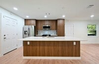 Building Photo - 4611 Goliad Ln