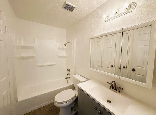 Building Photo - 66425 First Street, Unit B