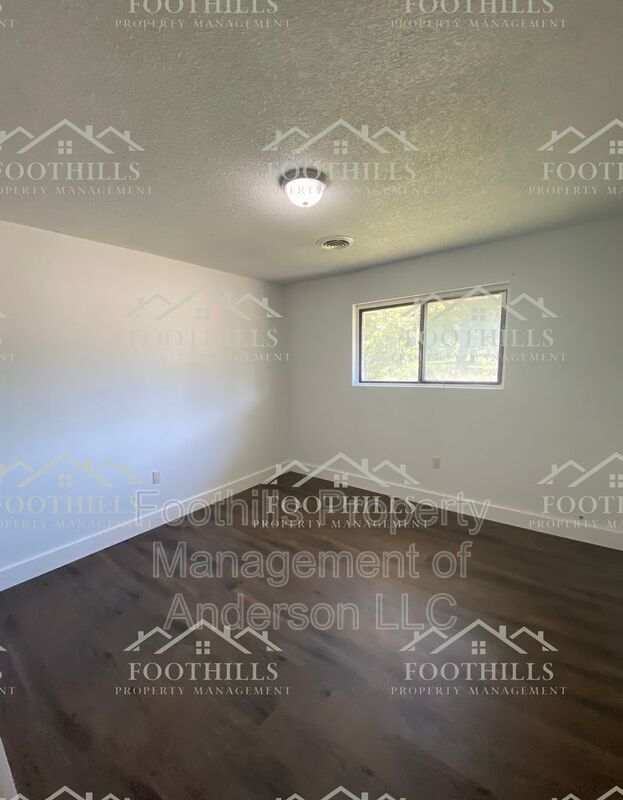 Building Photo - 3910 Seminole Ave