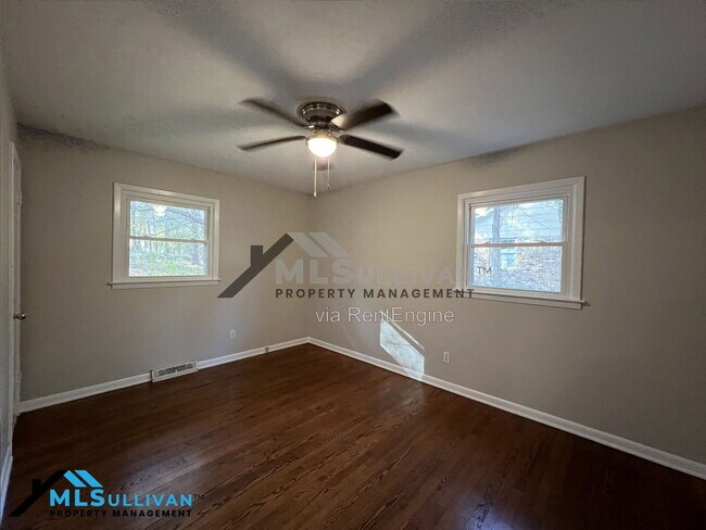 Building Photo - 1720 Euclid Rd